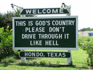Welcome to Hondo, TX sign.